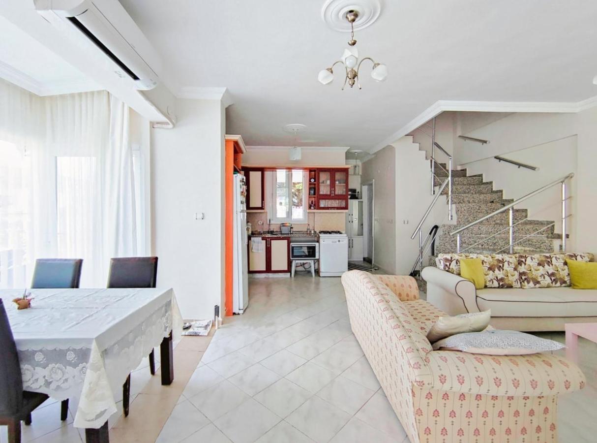 Bed and Breakfast Enjoy The Çeşme Exterior foto